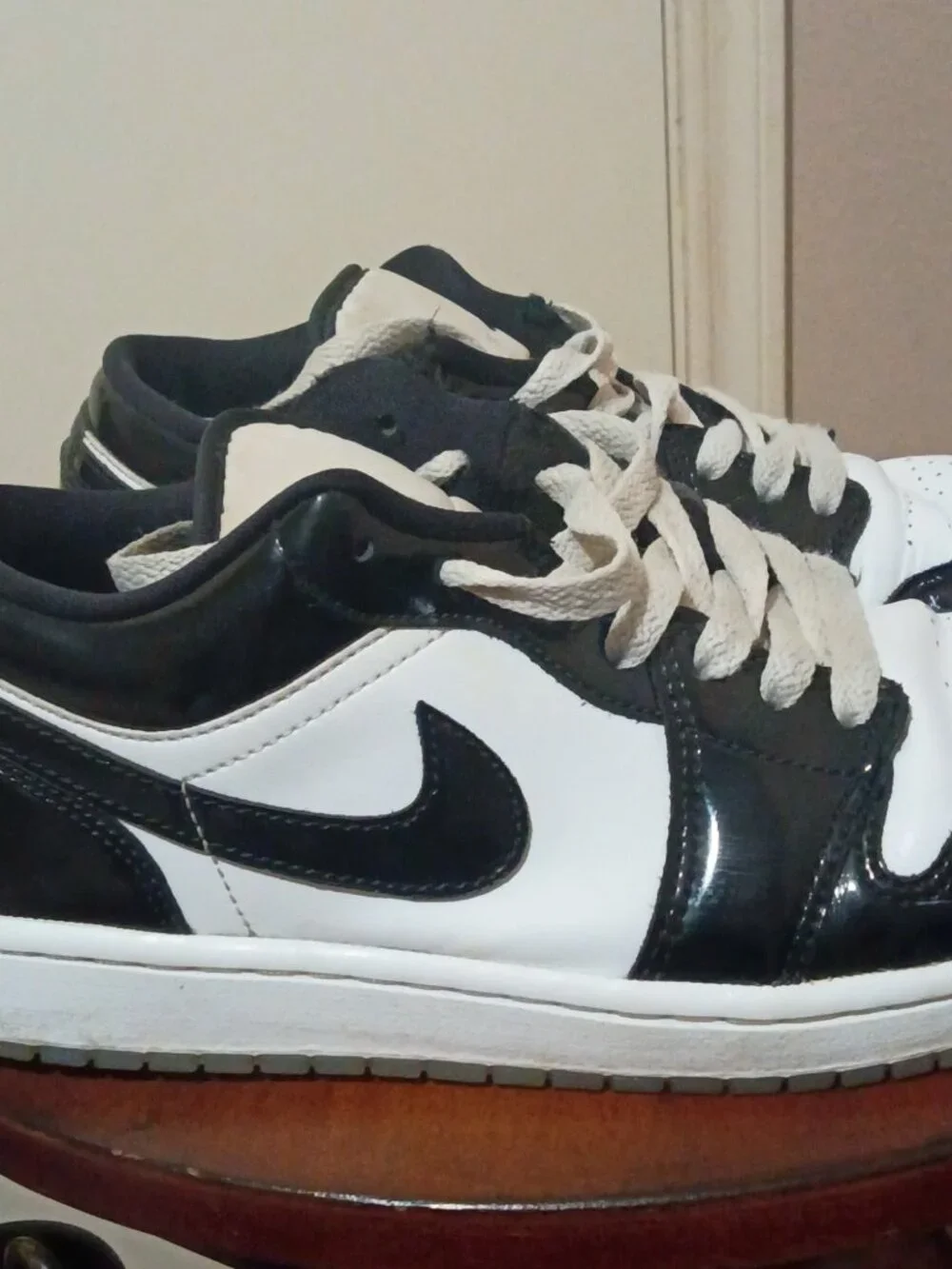 Air Jordan 1 Low SE Concord Black White Patent Leather DV1309-100 Sneaker Sz 8.5